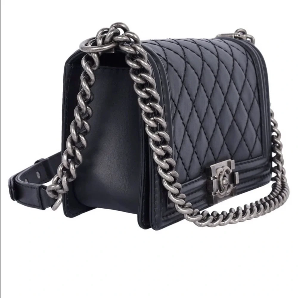 Chanel Large Boy bag - Picture 4 of 6